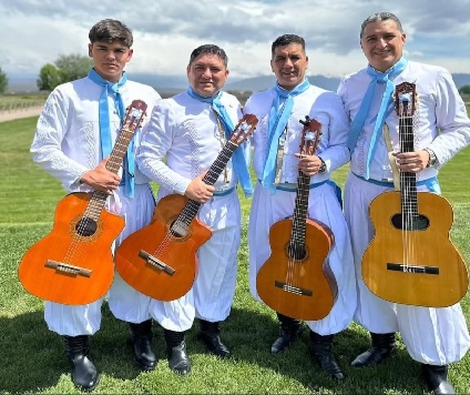 Los Trovadores de Cuyo estar&aacute;n junto a la Filarm&oacute;nica en la Velada de Gala Patri&oacute;tica